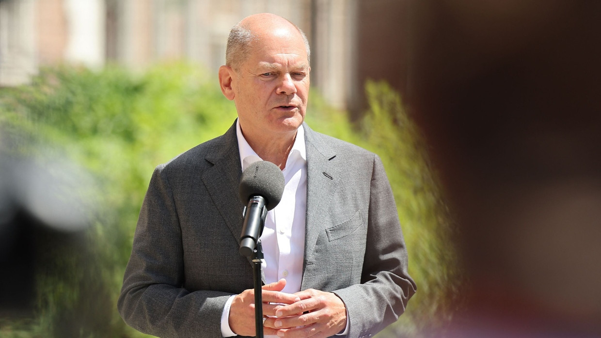 Scholz made his comments on the French election on Monday during a visit to the Federal Office for Migration and Refugees (Bamf) in Nuremberg.