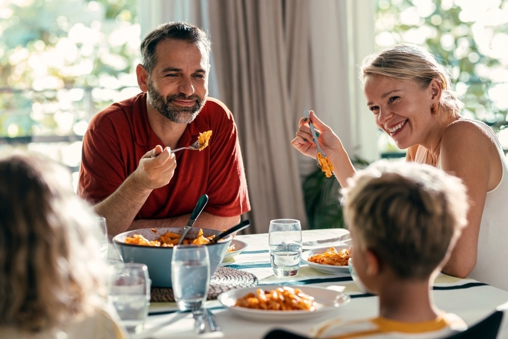 Study: How COVID-19 Expanded the Family Dinner Table: Greater Frequency Linked With Improved Quality and New Ways of Eating Together. Image Credit: Josep Suria/Shutterstock.com