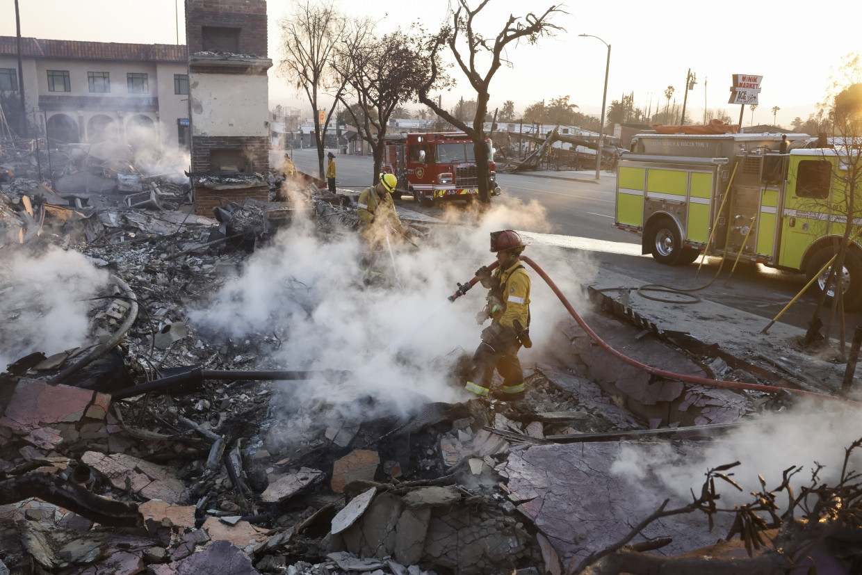 Firefighters fighting a fire in Los Angeles