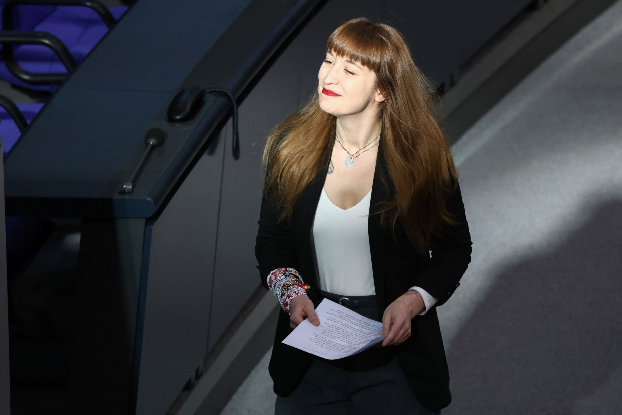 Linkfront mit Heidi Reichinnek? Die Spitzenkandidatin der Linken im Bundestag