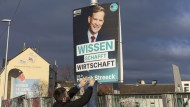 Election campaign aid for Hendrik Streeck: The virologist is running for a mandate for the Bundestag 2025 in Bonn.