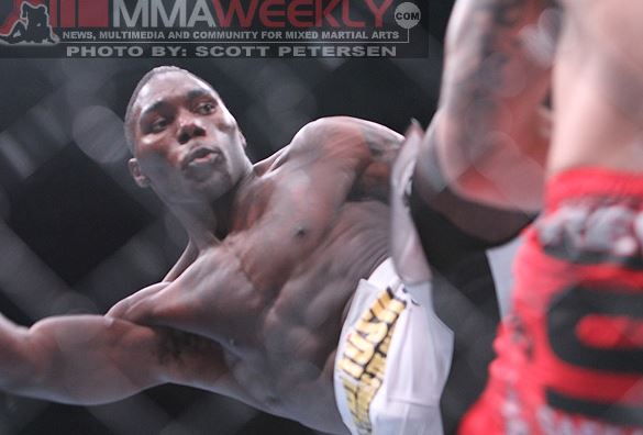 Anthony Rumble Johnson fighting against David Branch in Titan Fighting Championships