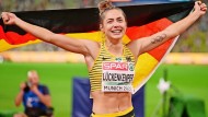 Adrenaline beats pain: Out of sheer joy, Gina Lückenkemper initially does not feel her injury when she fell to the finish of the 100-meter final in Munich.