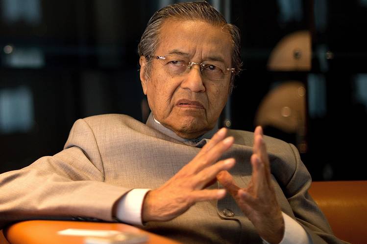 Malaysia's Mahathir Mohamad Calls on Prime Minister Najib Razak to ...