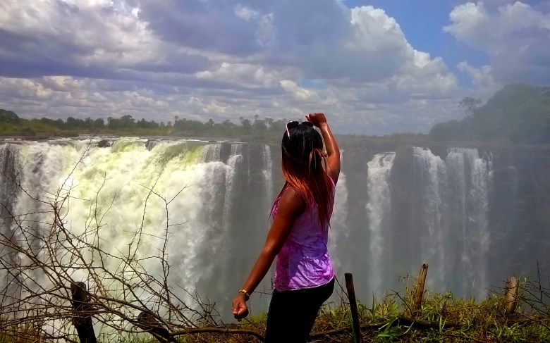 Discover Zimbabwe on a Budget: Money-Saving Tips for Travellers
