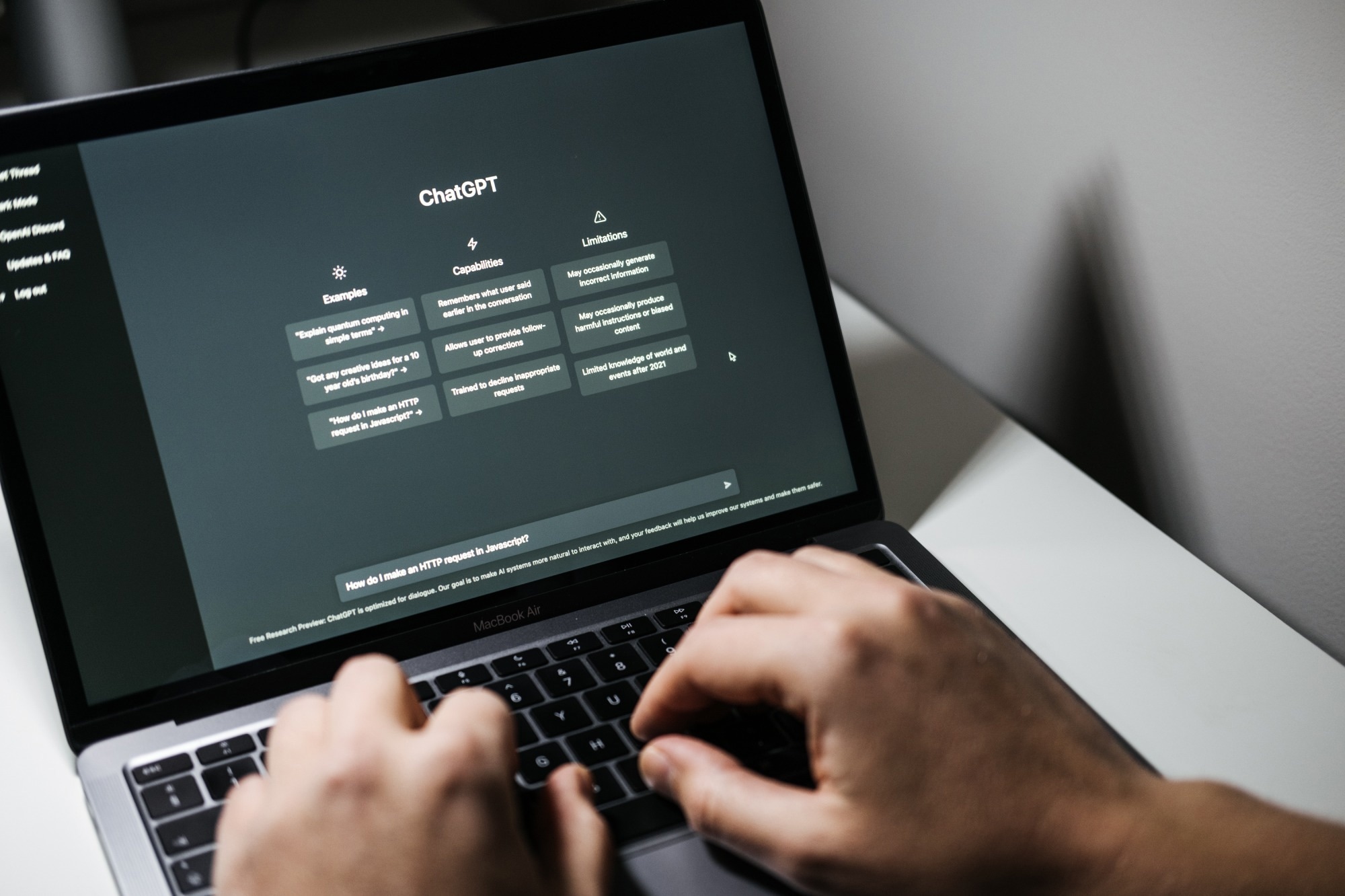 Study: Consistency and Accuracy of Artificial Intelligence for Providing Nutritional Information. Image Credit: Iryna Imago/Shutterstock.com