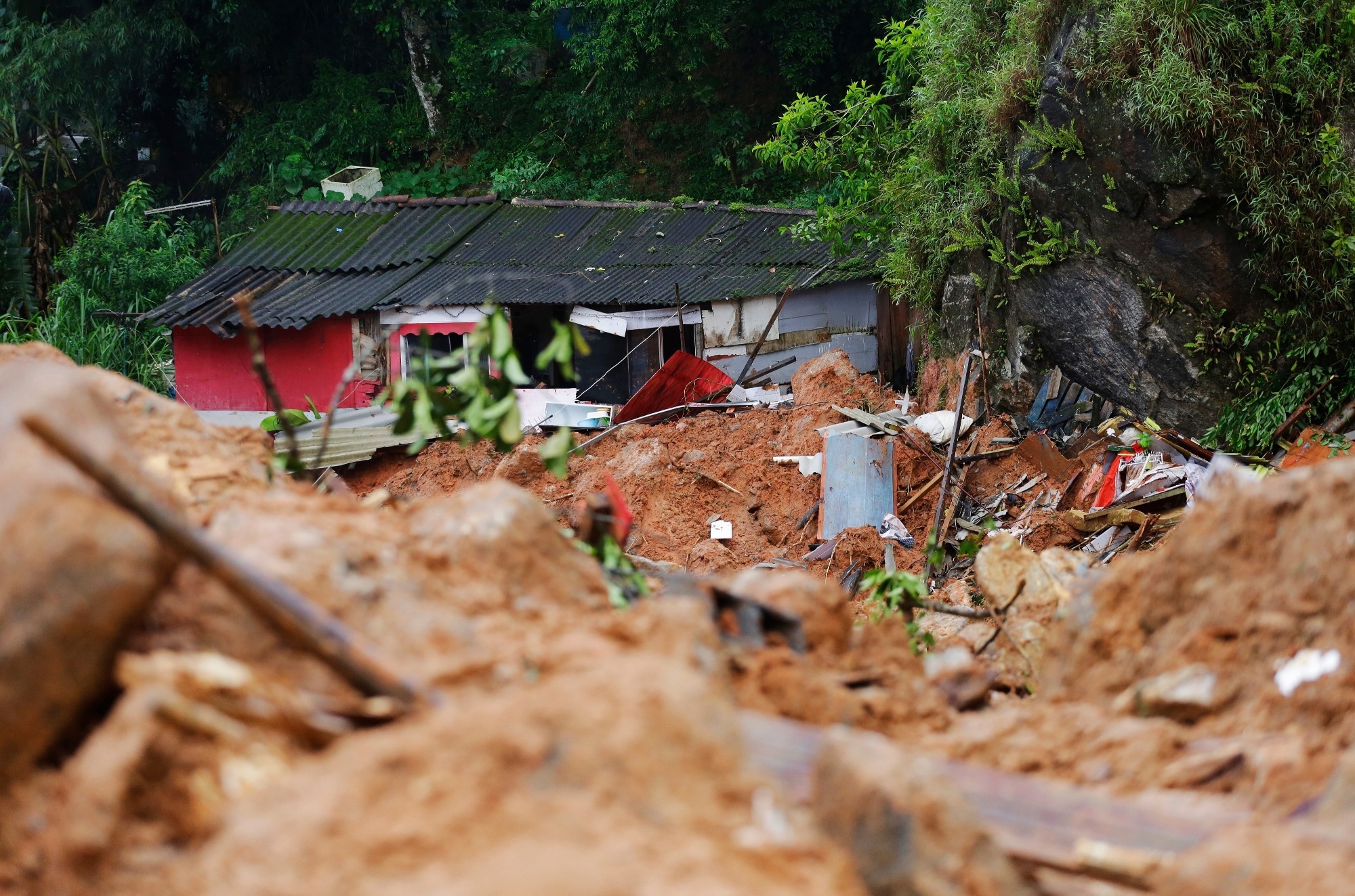 Study: Extreme weather events and maternal health in low-income and middle-income countries: a scoping review. Image Credit: Nelson Antoine/Shutterstock.com